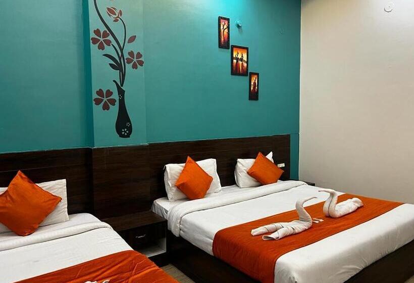 בית מלון כפרי Rk Residency