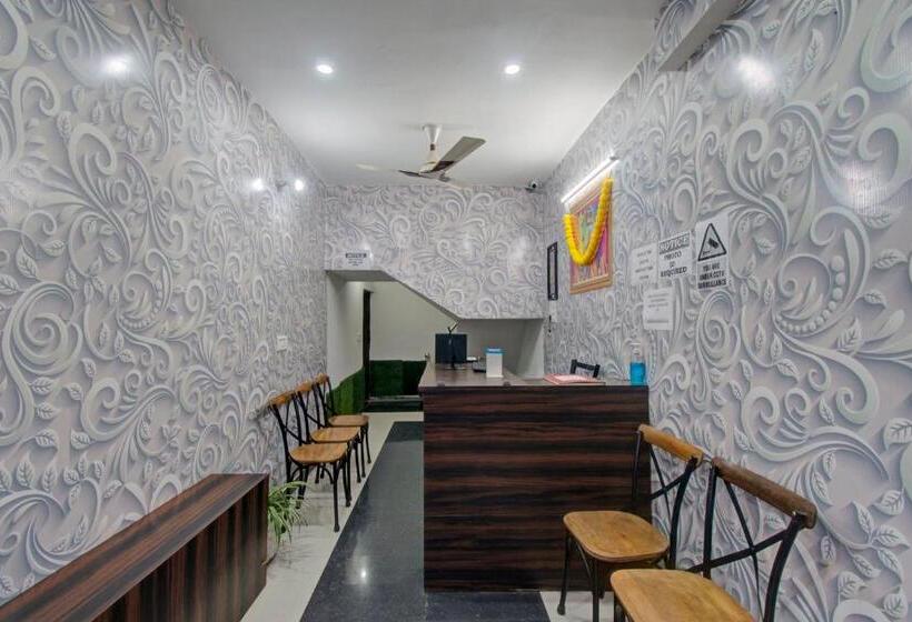 호텔 Spice Club & Restaurant