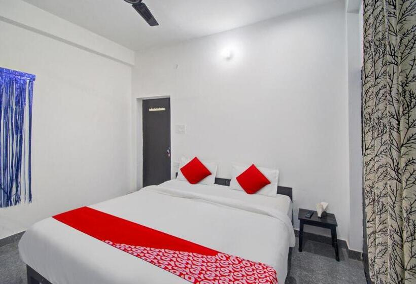 호텔 Spice Club & Restaurant