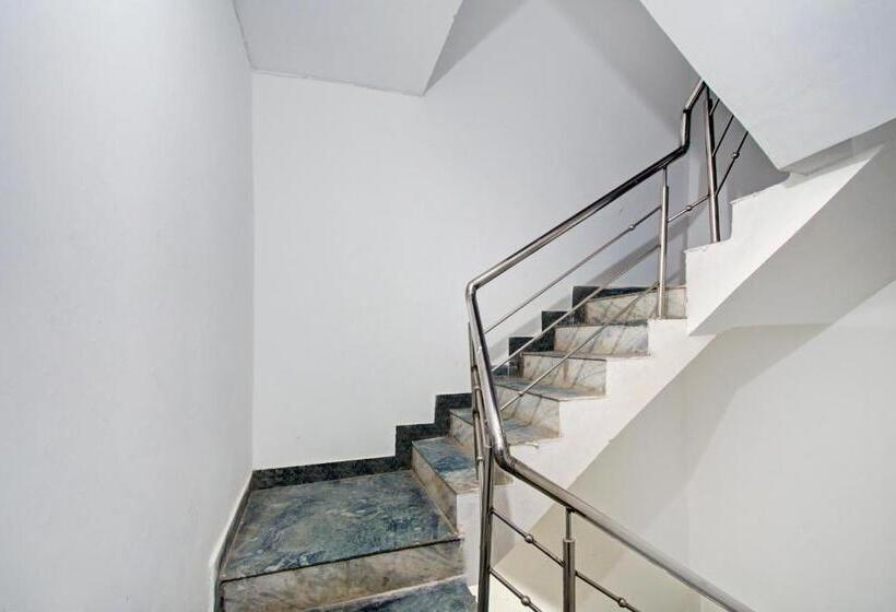 호텔 Spice Club & Restaurant