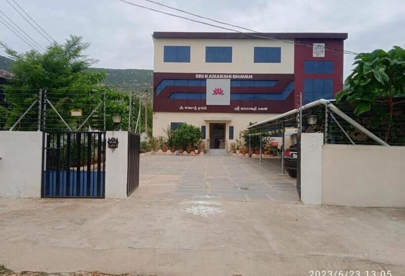 호텔 Sri Kamakshi Bhavan