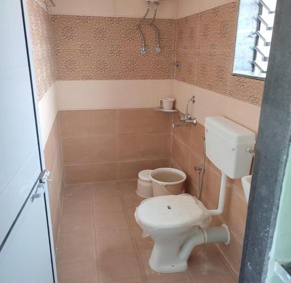 בית מלון כפרי Tarangan Resort