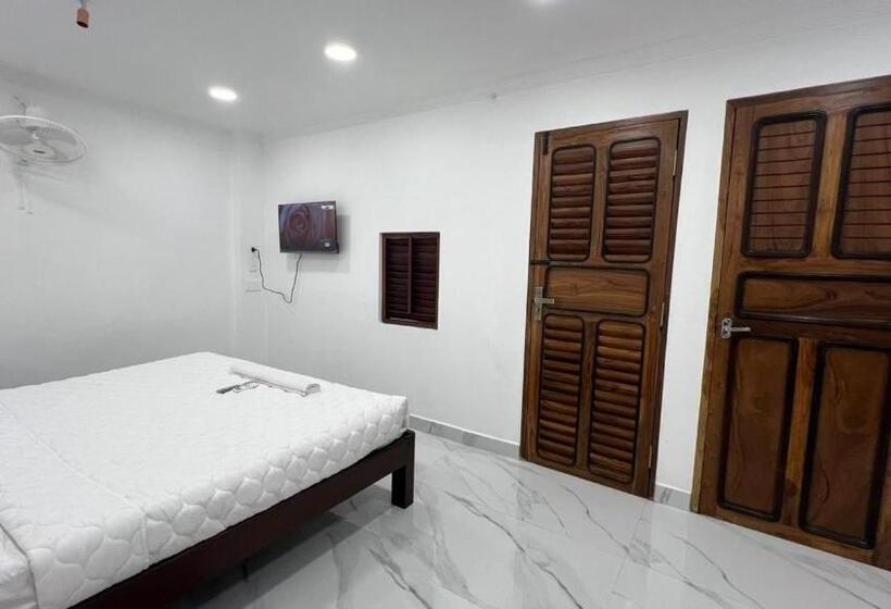 בית מלון כפרי Villa De Jeff