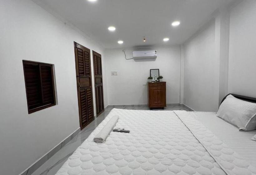 בית מלון כפרי Villa De Jeff