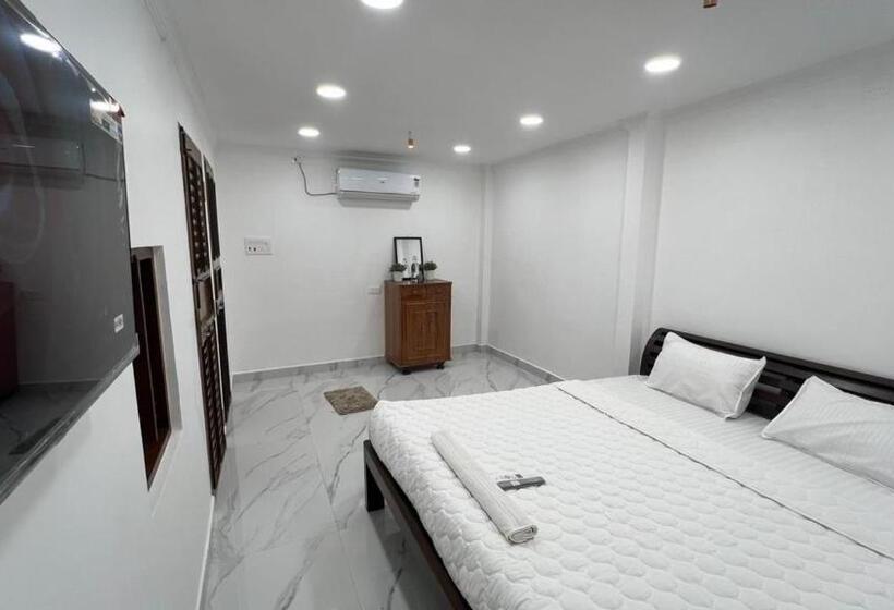 בית מלון כפרי Villa De Jeff