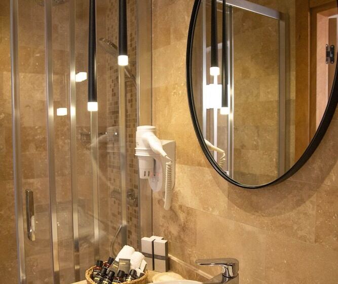 酒店 Villaqua Boutique