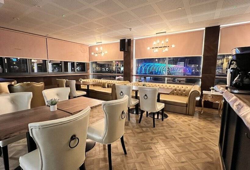 בית מלון כפרי Wellington Temple Bar