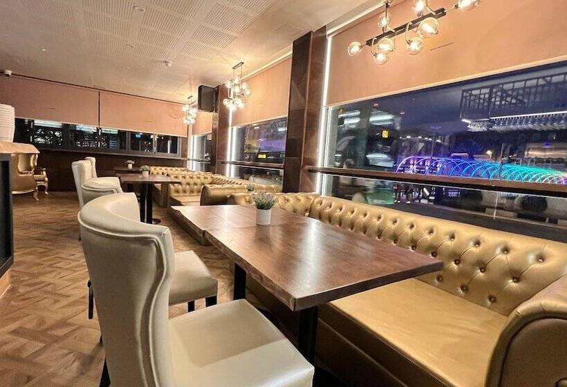 בית מלון כפרי Wellington Temple Bar