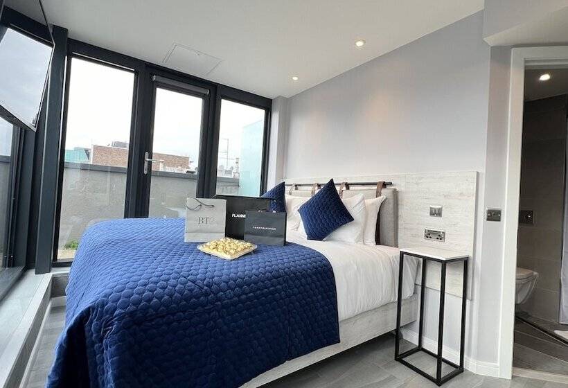 בית מלון כפרי Wellington Temple Bar