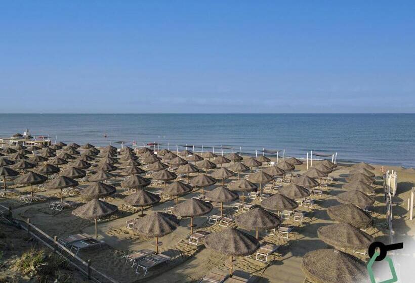 Hotiday Hotel Tirrenia