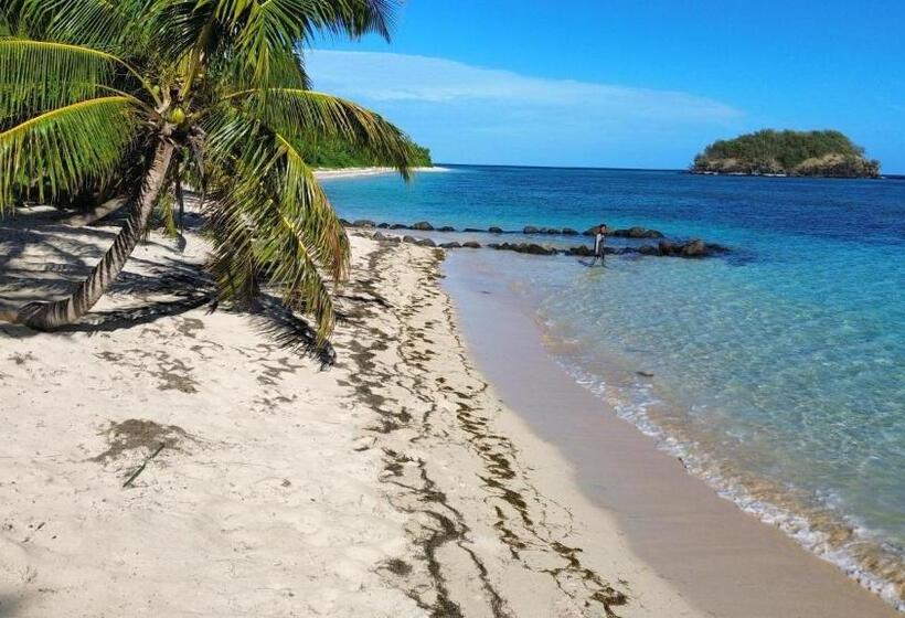 Mai Sunset Island Resort