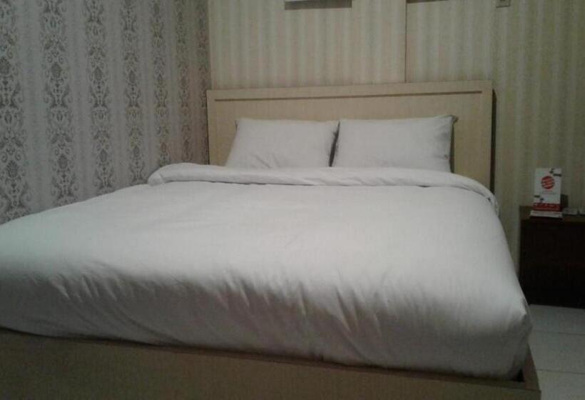 Oyo 93485 Hotel Kenzie Sentani