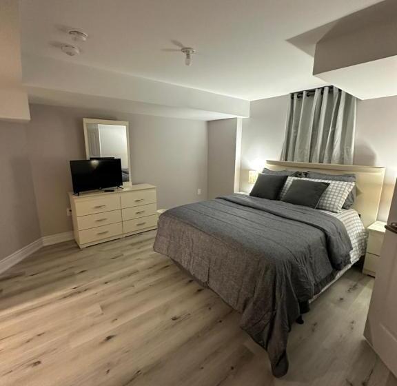 بنسيون 2 Bedrooms Basement With Bath,kitchen,laundry &dinning