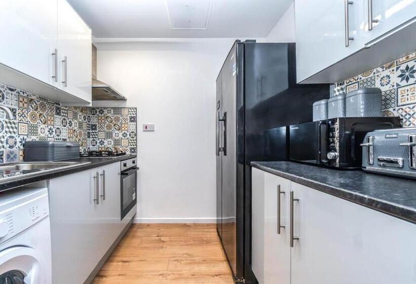 ペンション Bright Guest House In Hackney