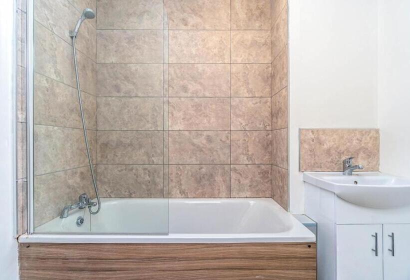 ペンション Bright Guest House In Hackney