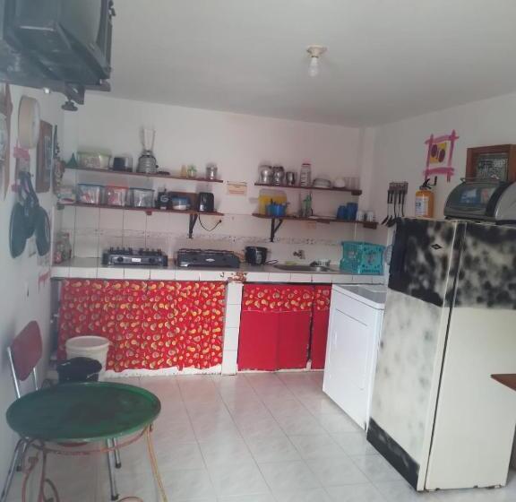 بنسيون Casa De La Abuela