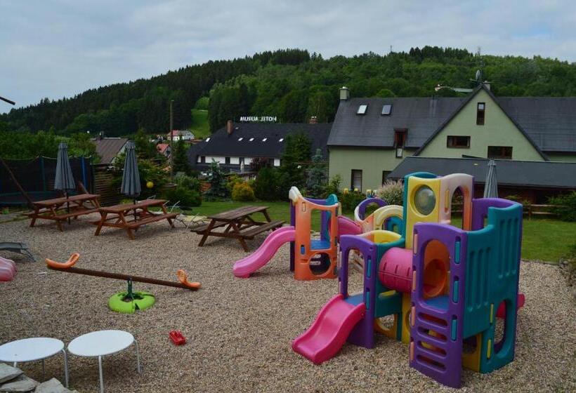 פנסיון Dům Alois   Penzion Pro Děti A Jejich Rodiče