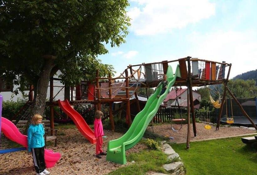 פנסיון Dům Alois   Penzion Pro Děti A Jejich Rodiče