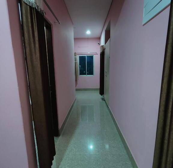 پانسیون Gulab Lodge