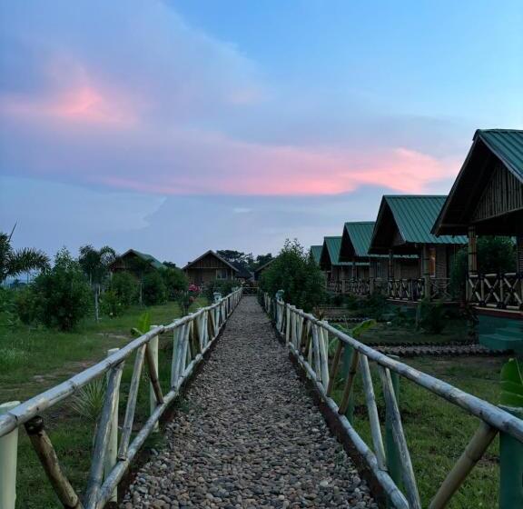 پانسیون Mowgli S Cafe Hampi & Guest House