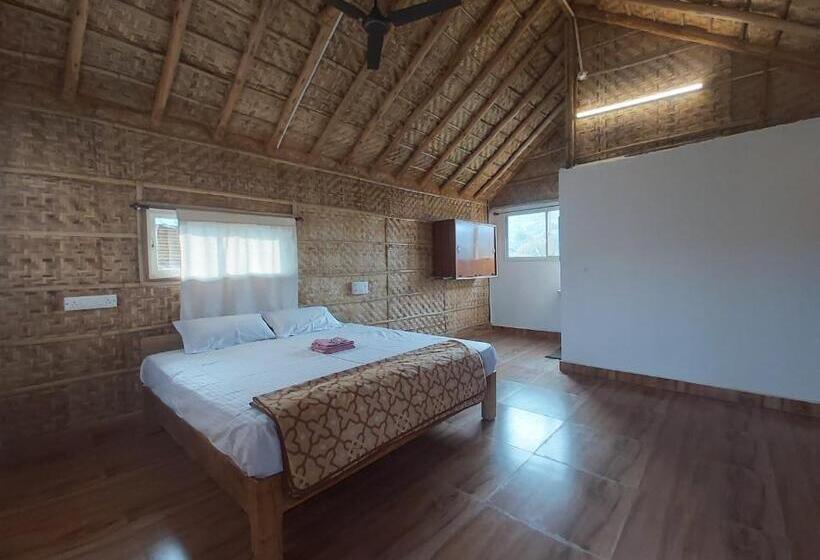 پانسیون Mowgli S Cafe Hampi & Guest House