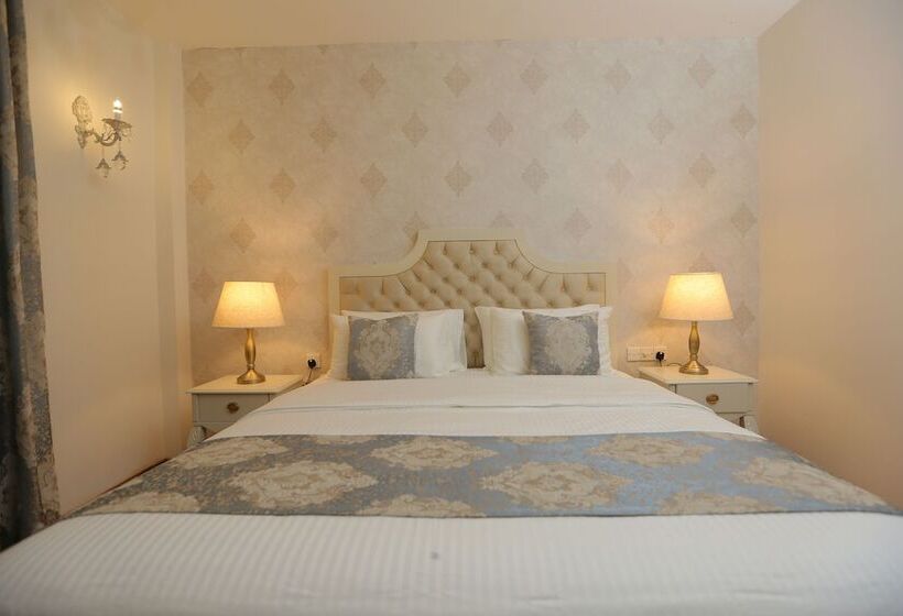 פנסיון Nicholas Cottage