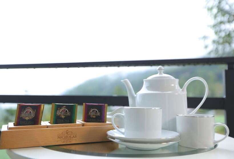 פנסיון Nicholas Cottage