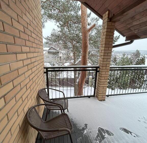 پانسیون Radikiai House