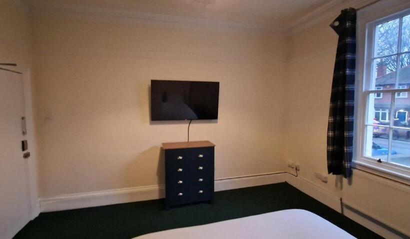 Пансион Rooms In Wakefield City Centre