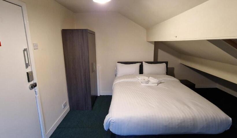 Пансион Rooms In Wakefield City Centre