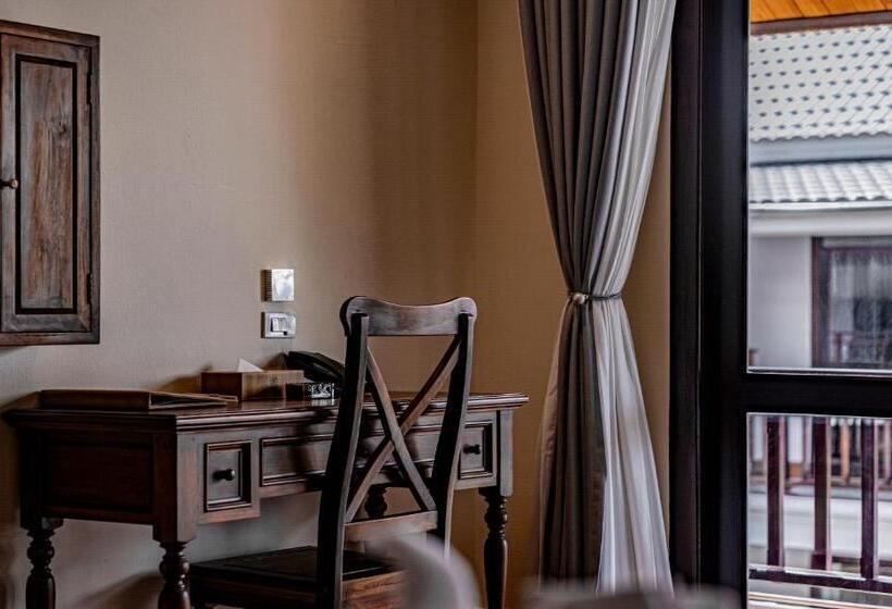 Relaxful Hotel泊岸酒店