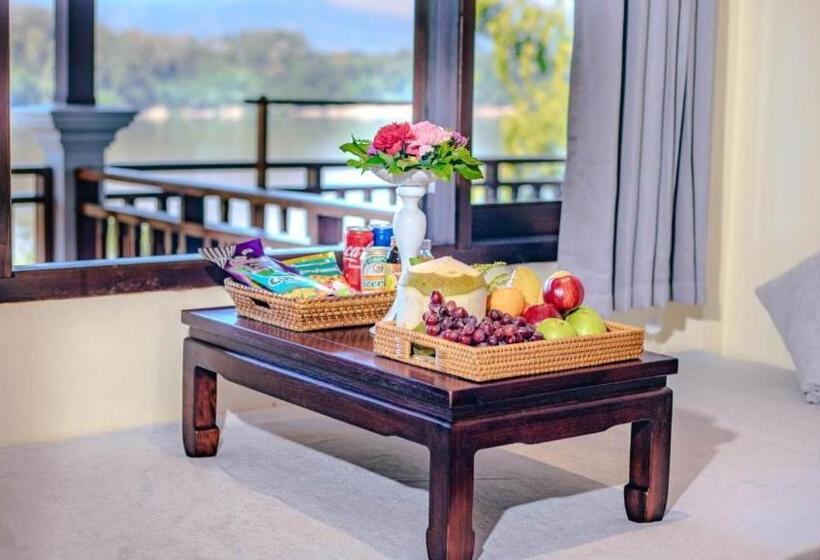 Relaxful Hotel泊岸酒店