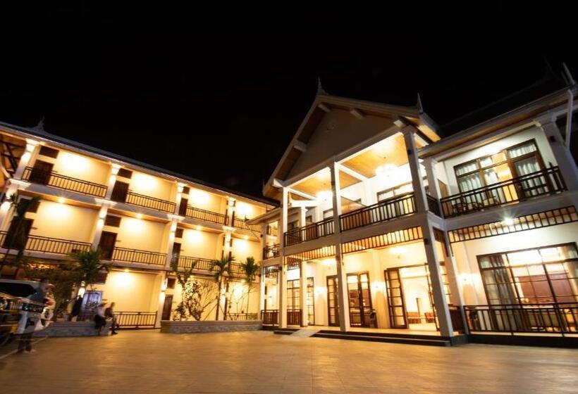 Relaxful Hotel泊岸酒店