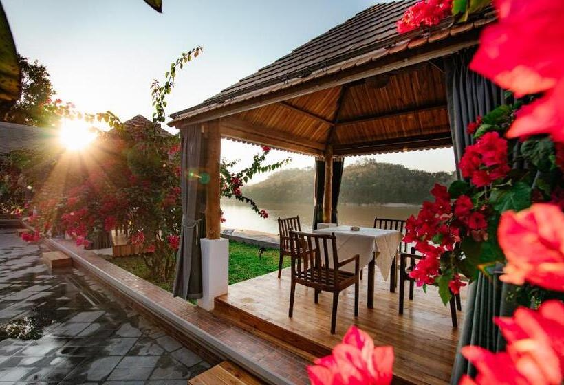 Relaxful Hotel泊岸酒店