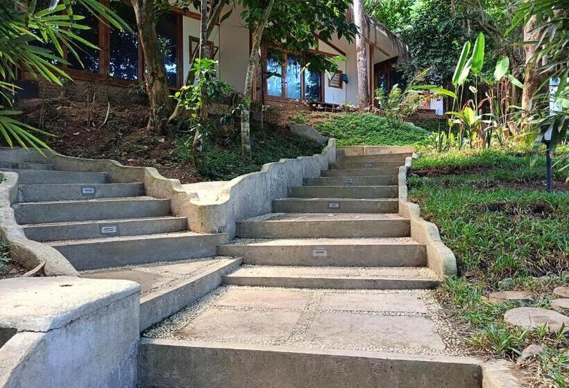 استراحتگاه Kawai Duli Bungalows 1