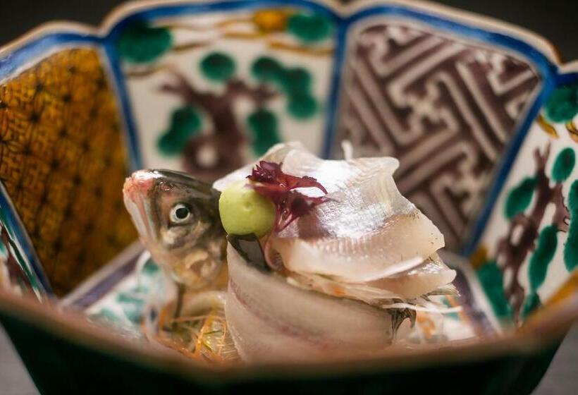 Ryokan 川魚・山菜料理　和田屋