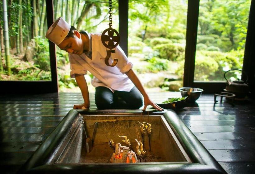 Ryokan 川魚・山菜料理　和田屋