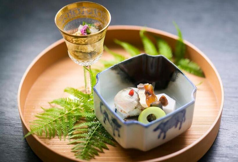 Ryokan 川魚・山菜料理　和田屋