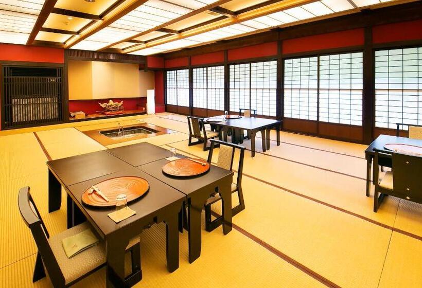 Ryokan 川魚・山菜料理　和田屋