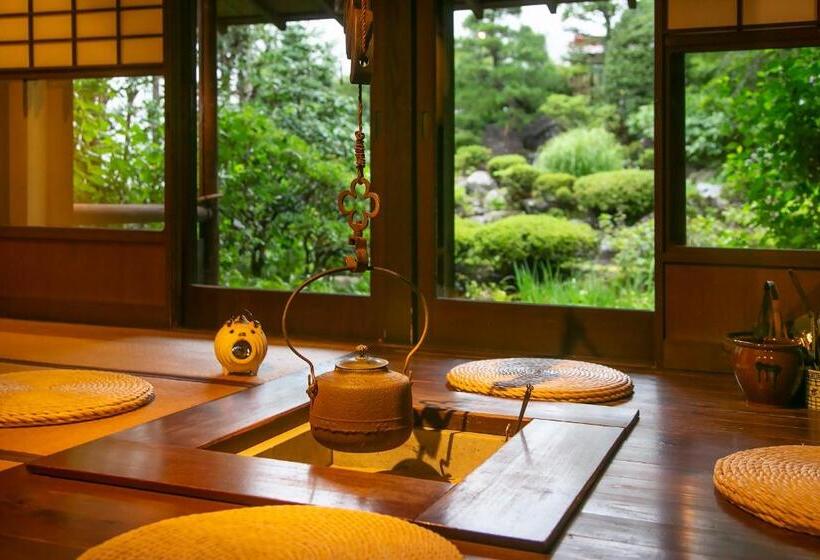 Ryokan 川魚・山菜料理　和田屋