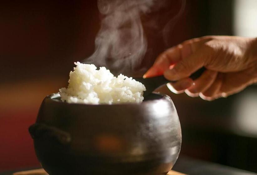 Ryokan 川魚・山菜料理　和田屋