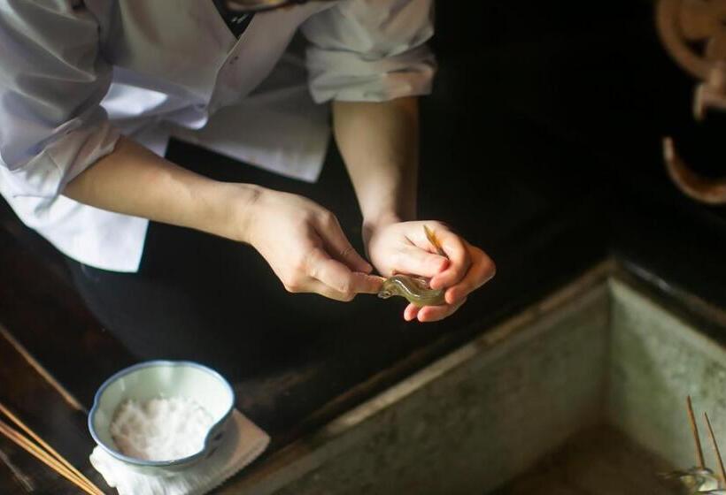 Ryokan 川魚・山菜料理　和田屋