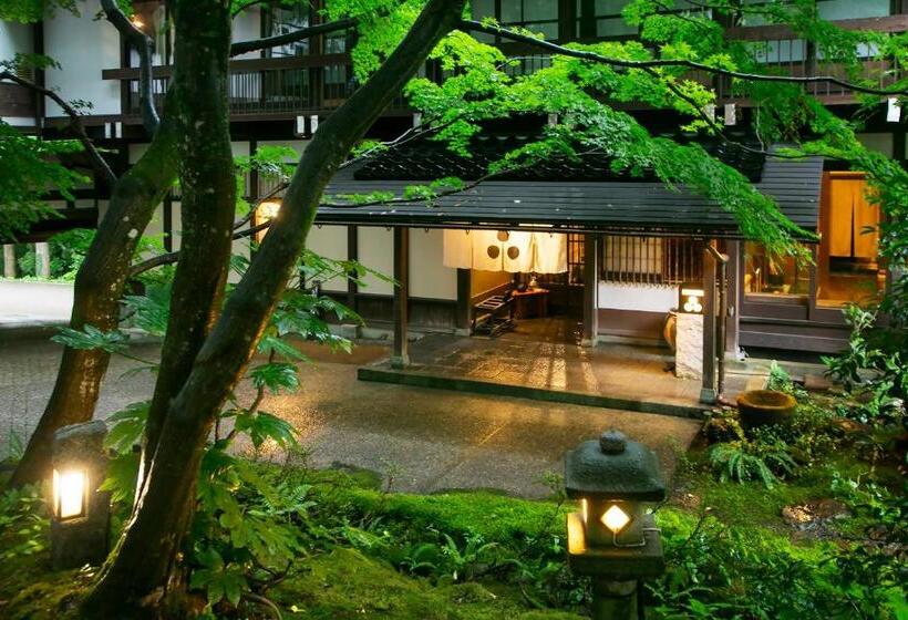 Ryokan 川魚・山菜料理　和田屋