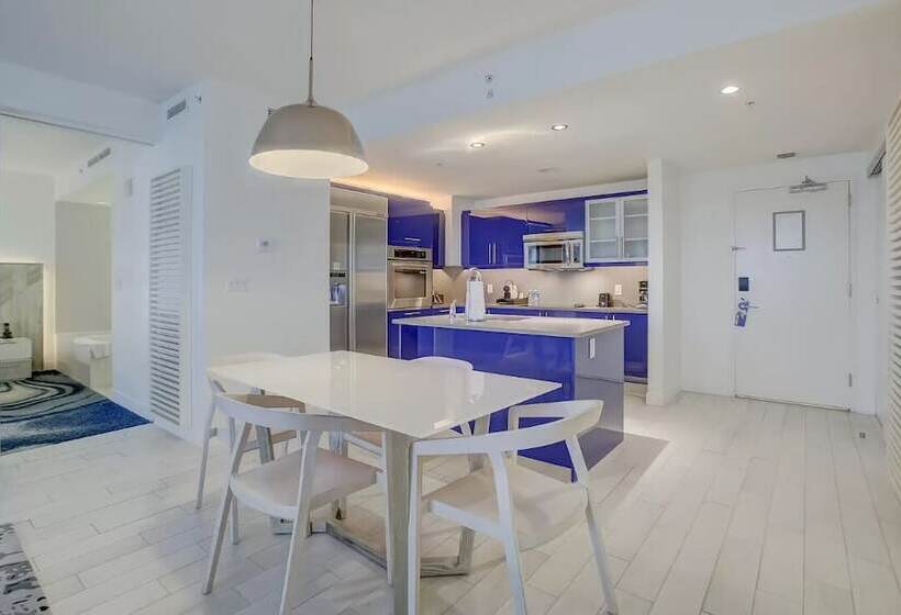 The Marriott W Fort Lauderdale Suite 1907