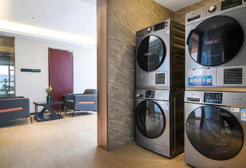 Vienna International Hotel Lanzhou Sasseur Outlets & Yellow Riverside