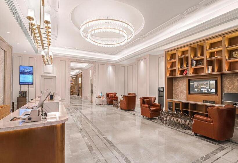 Vienna International Hotel Lanzhou Sasseur Outlets & Yellow Riverside