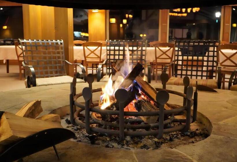 White Hotel Grand Hakuba