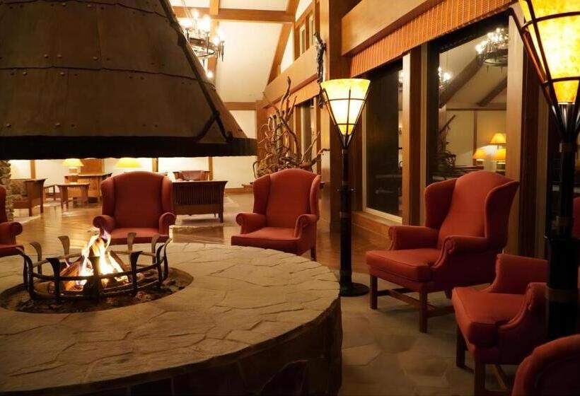 White Hotel Grand Hakuba