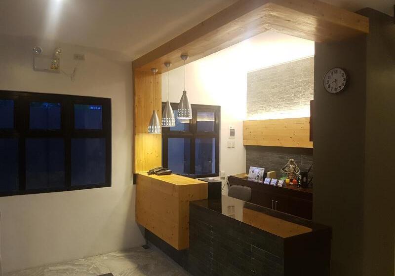 Aliria Bed And Breakfast