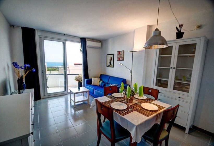 Apartment By The Sea